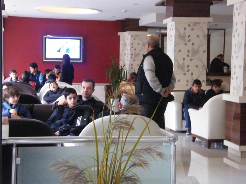 Egemen Hotel Mersin  Esterno foto